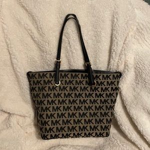 Authentic✨Michael Kors Jetsetter Tote Shoulder Bag